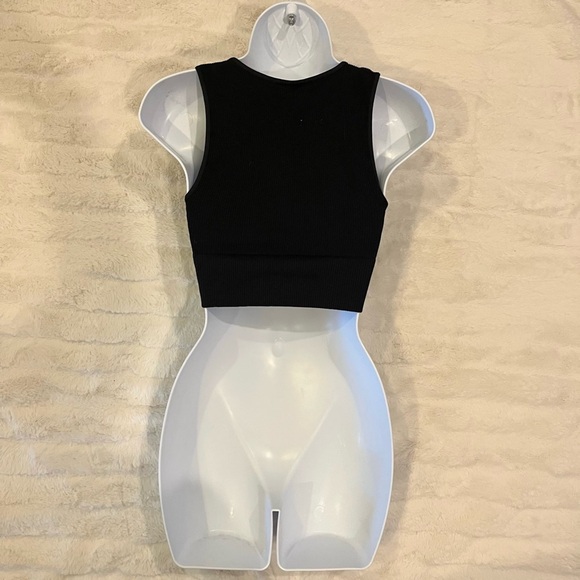 black tank too size s - Picture 2 of 2